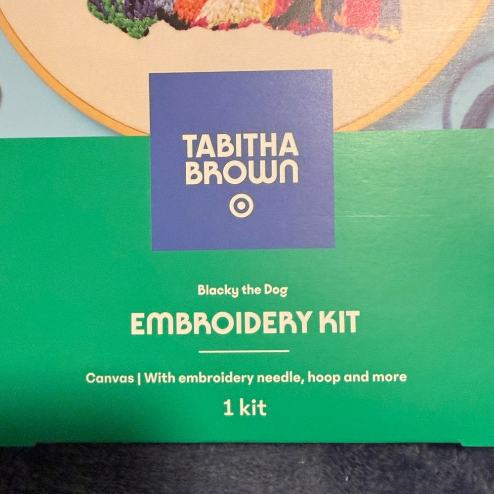 🖤 Tabitha Brown Blacky the Dog Embroidery Kit NWT - Picture 3 of 5